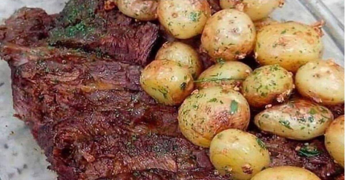 Carne Assada Com Batatas Sautê Receitas Fáceis E Práticas 0322